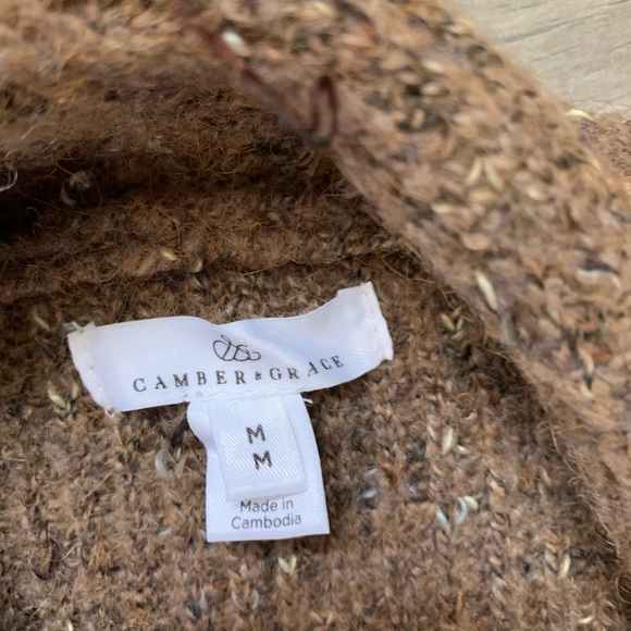 RW&Co Camber & Grace Long Cardigan - Picture 2 of 3